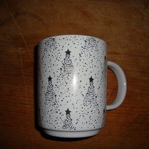 Nicole Miller mug with gold dot Christmas trees